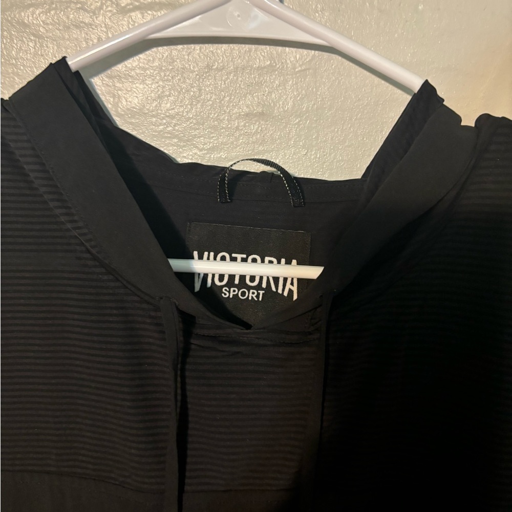 Victoria Secret Sport Jacket with pockets slightly used like new! - Picture 2 of 5